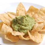 guacamole_with_chips