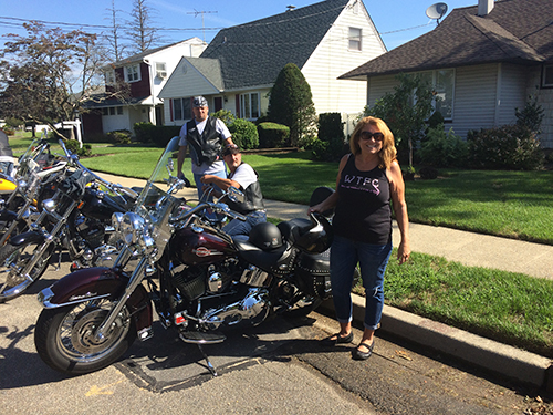 motorcycle_ride_2015_breast_cancer_04
